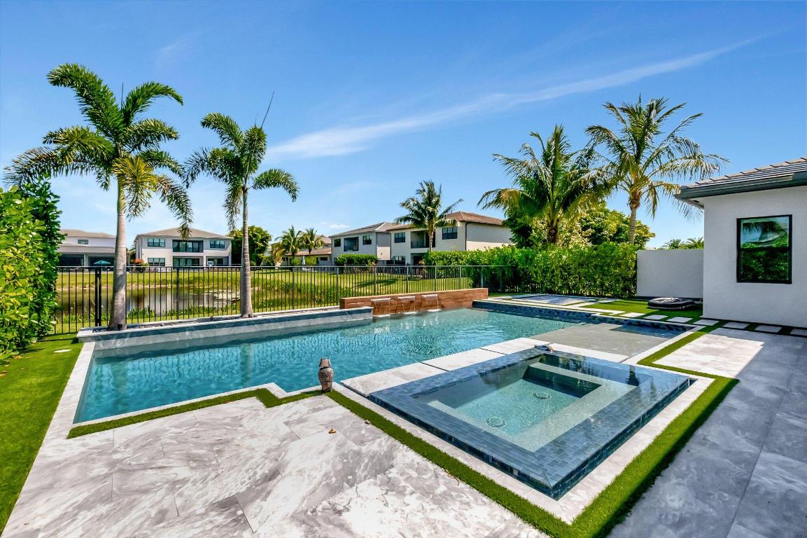 LOTUS - Residential Lease