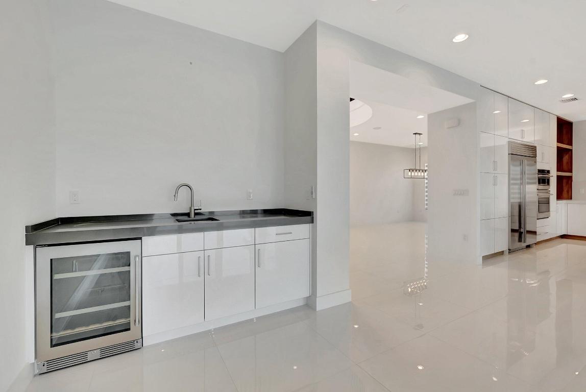 LOTUS - Residential Lease