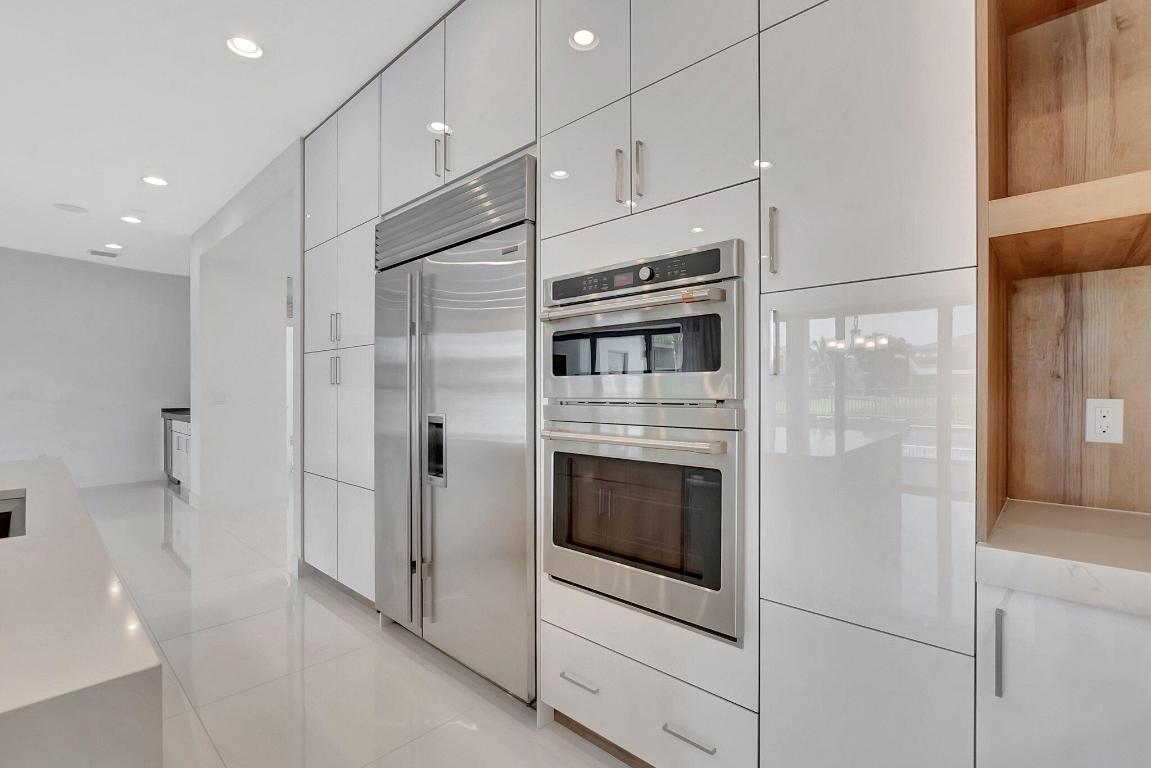 LOTUS - Residential Lease