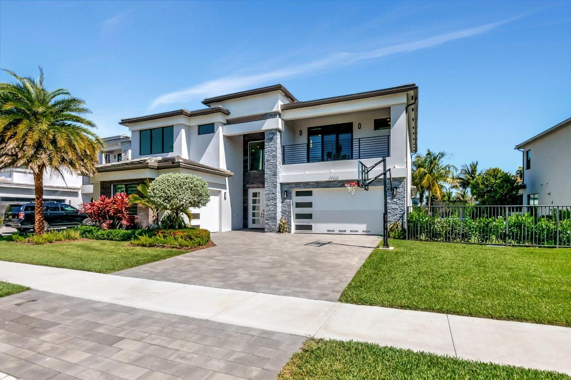 LOTUS - Residential Lease