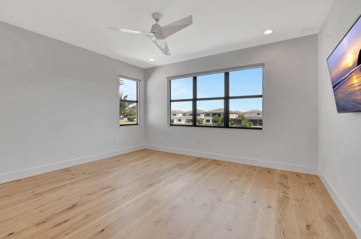 LOTUS - Residential Lease