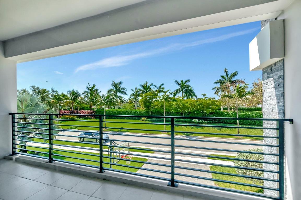 LOTUS - Residential Lease