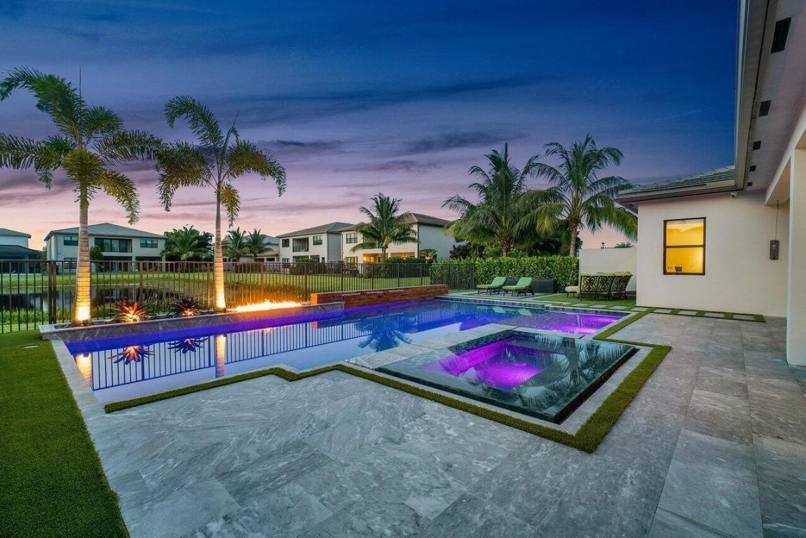 LOTUS - Residential Lease