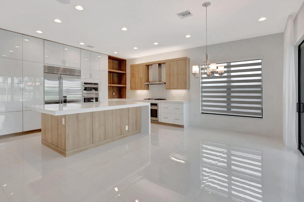 LOTUS - Residential Lease