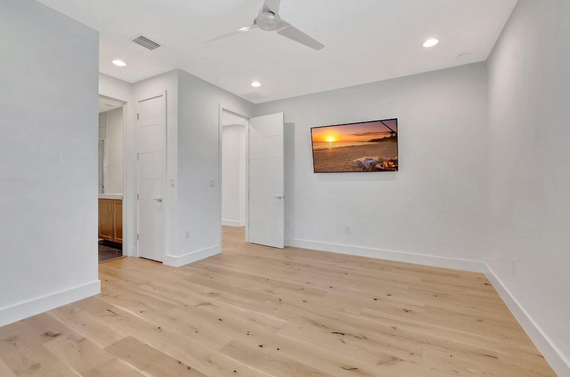 LOTUS - Residential Lease