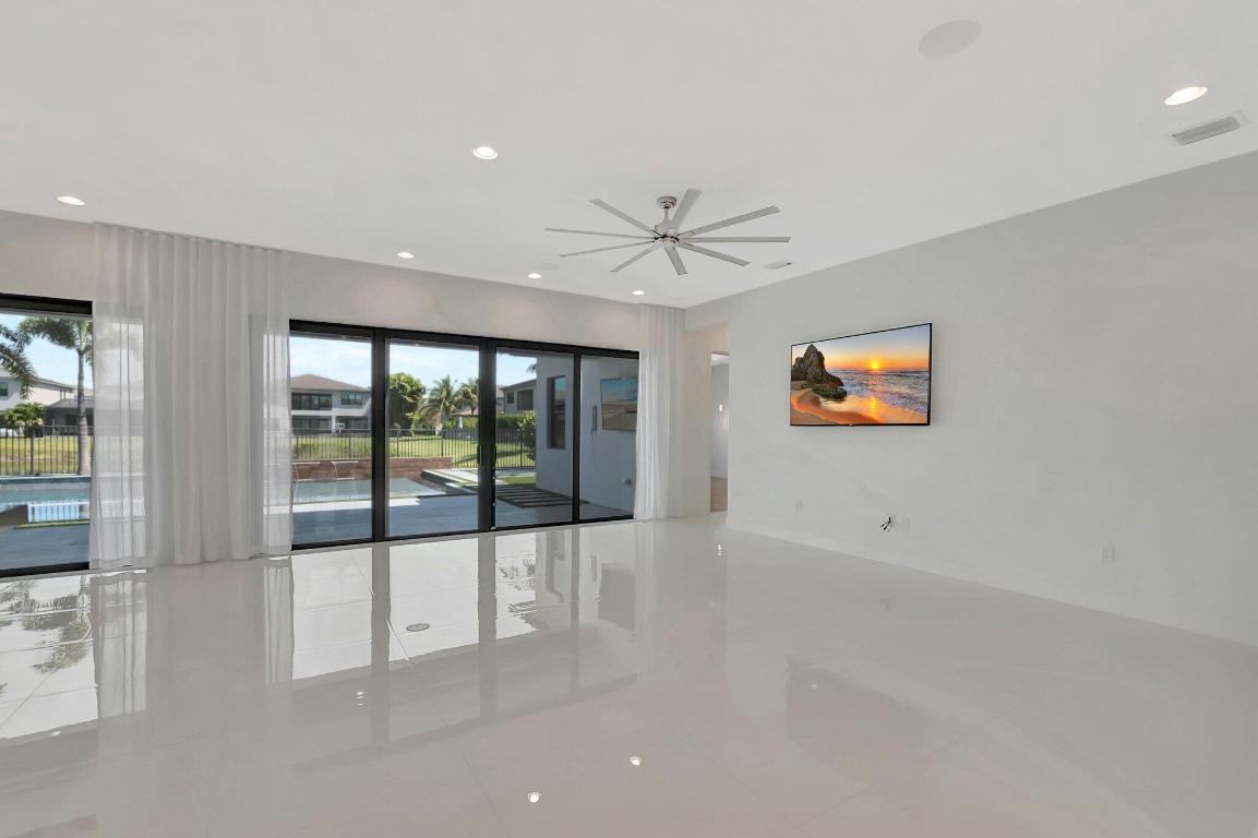 LOTUS - Residential Lease