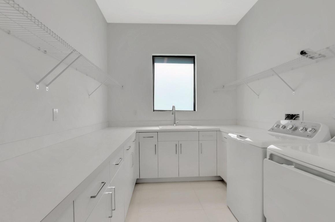 LOTUS - Residential Lease