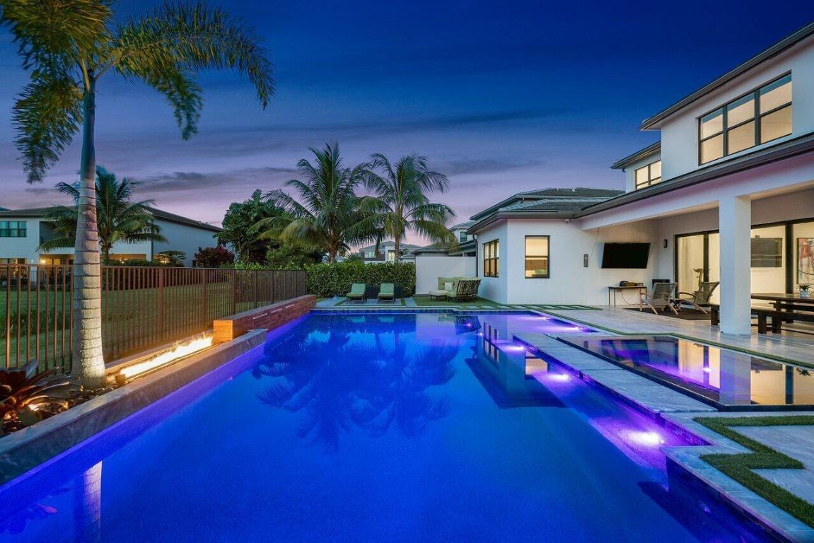 LOTUS - Residential Lease