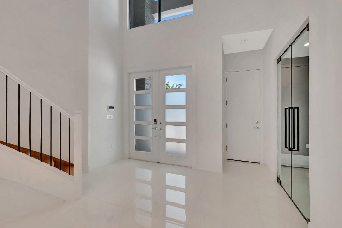 LOTUS - Residential Lease