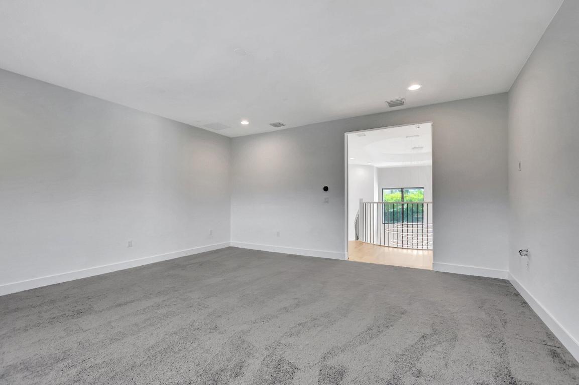 LOTUS - Residential Lease