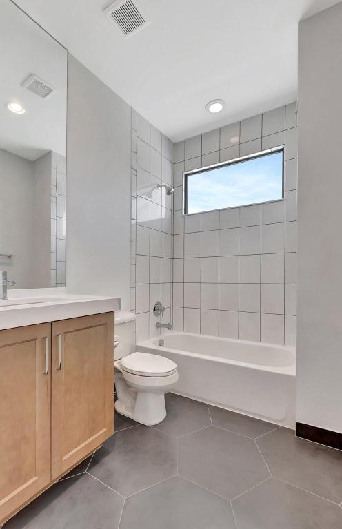 LOTUS - Residential Lease