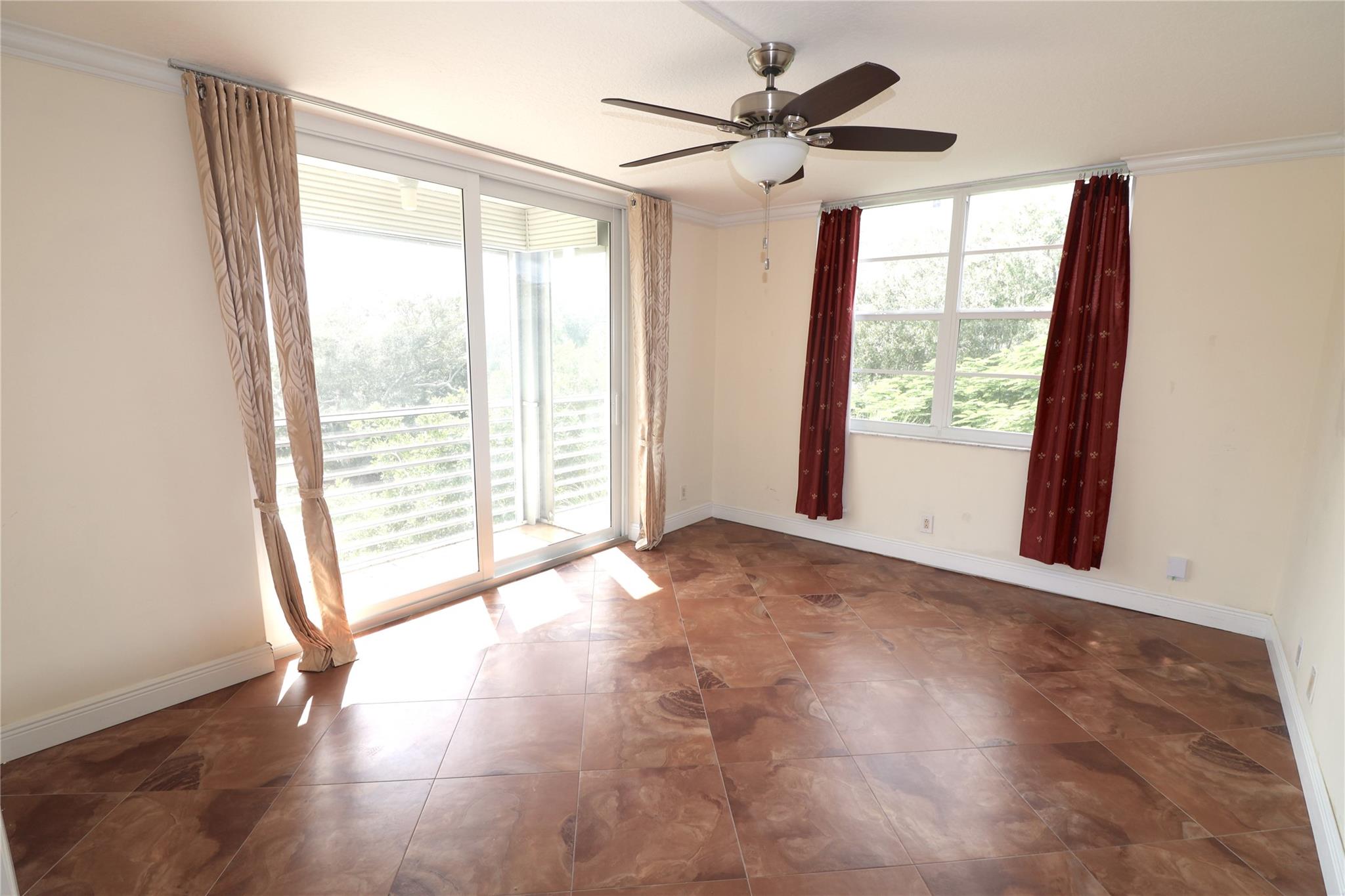 Palm Aire Country Club - Residential
