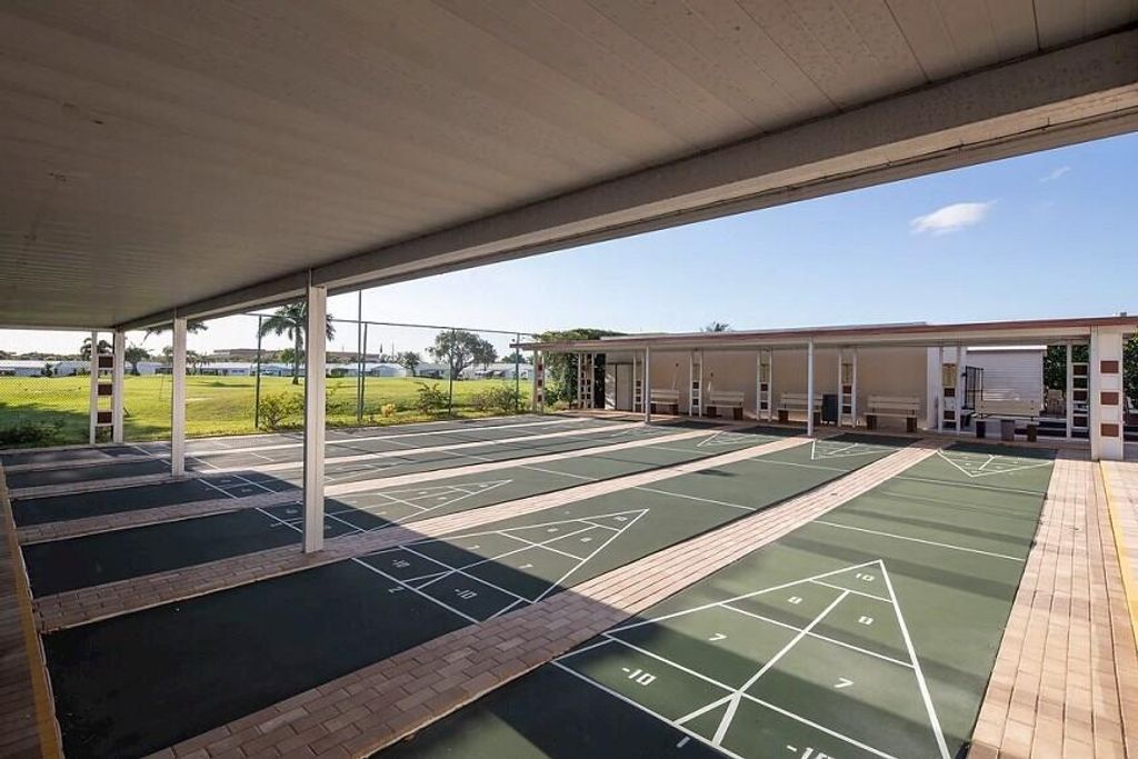 Photo of 1118 Lake Terrace #103, Boynton Beach, FL 33426 (MLS # B26024038)