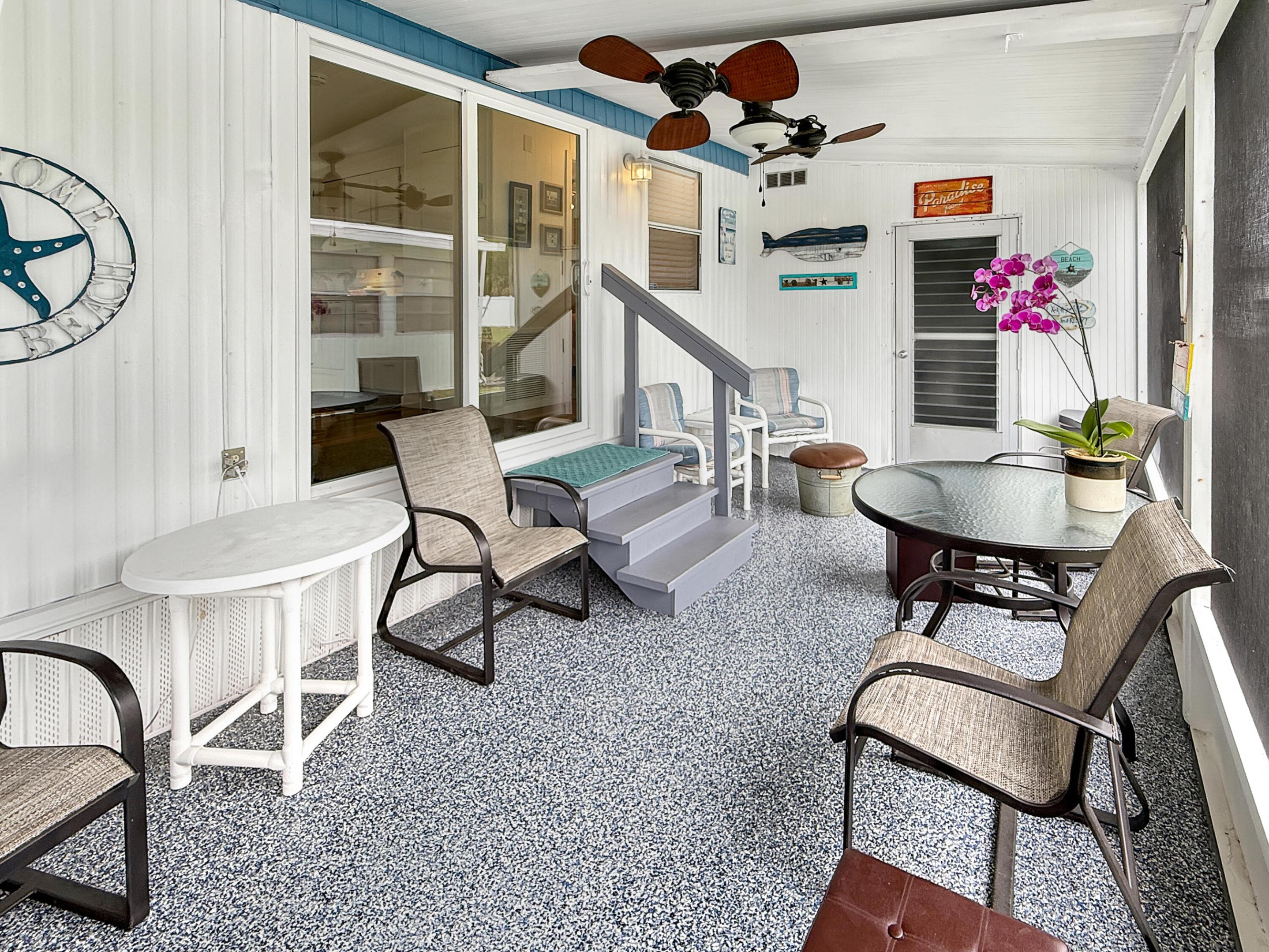 Royal Palm Mobile Home Community - Residential