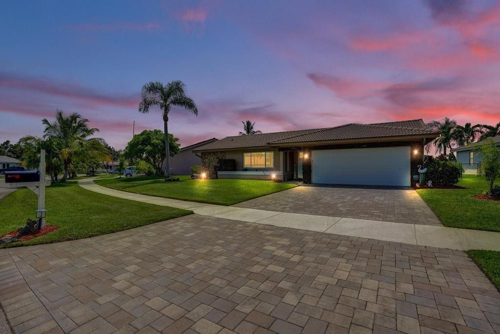 Photo of 7629 Sunflower Drive, Margate, FL 33063 (MLS # F10552562)