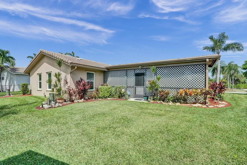 Sunflower Margate 82-38 B - Residential Lease