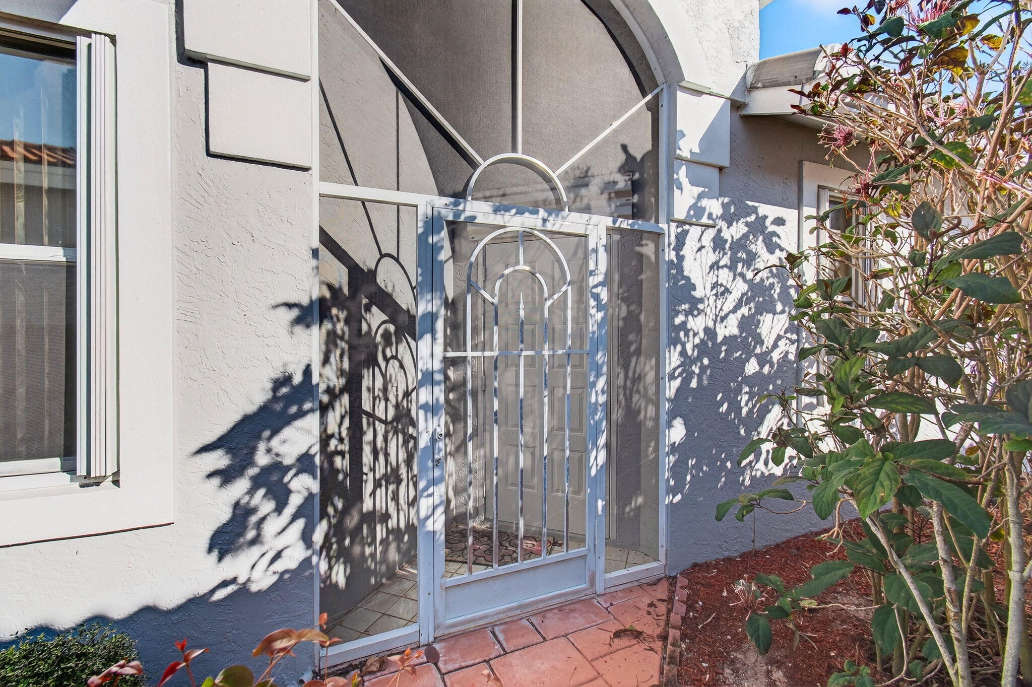 5696 Emerald Cay Terrace