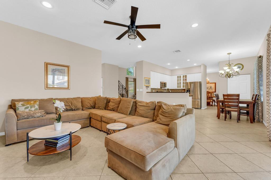 SILVER LAKES PHASE III - Residential