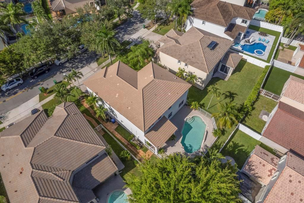 SILVER LAKES PHASE III - Residential