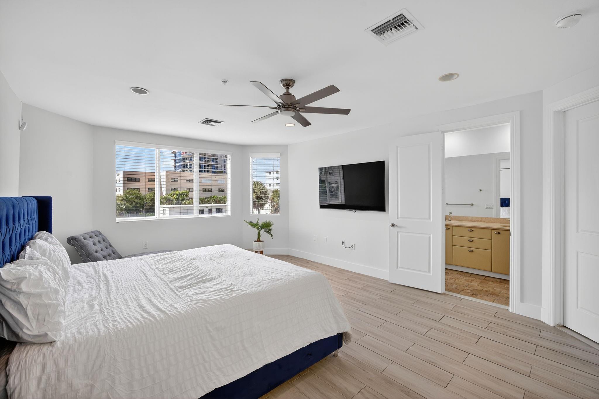 Marbella Townhomes - Residential