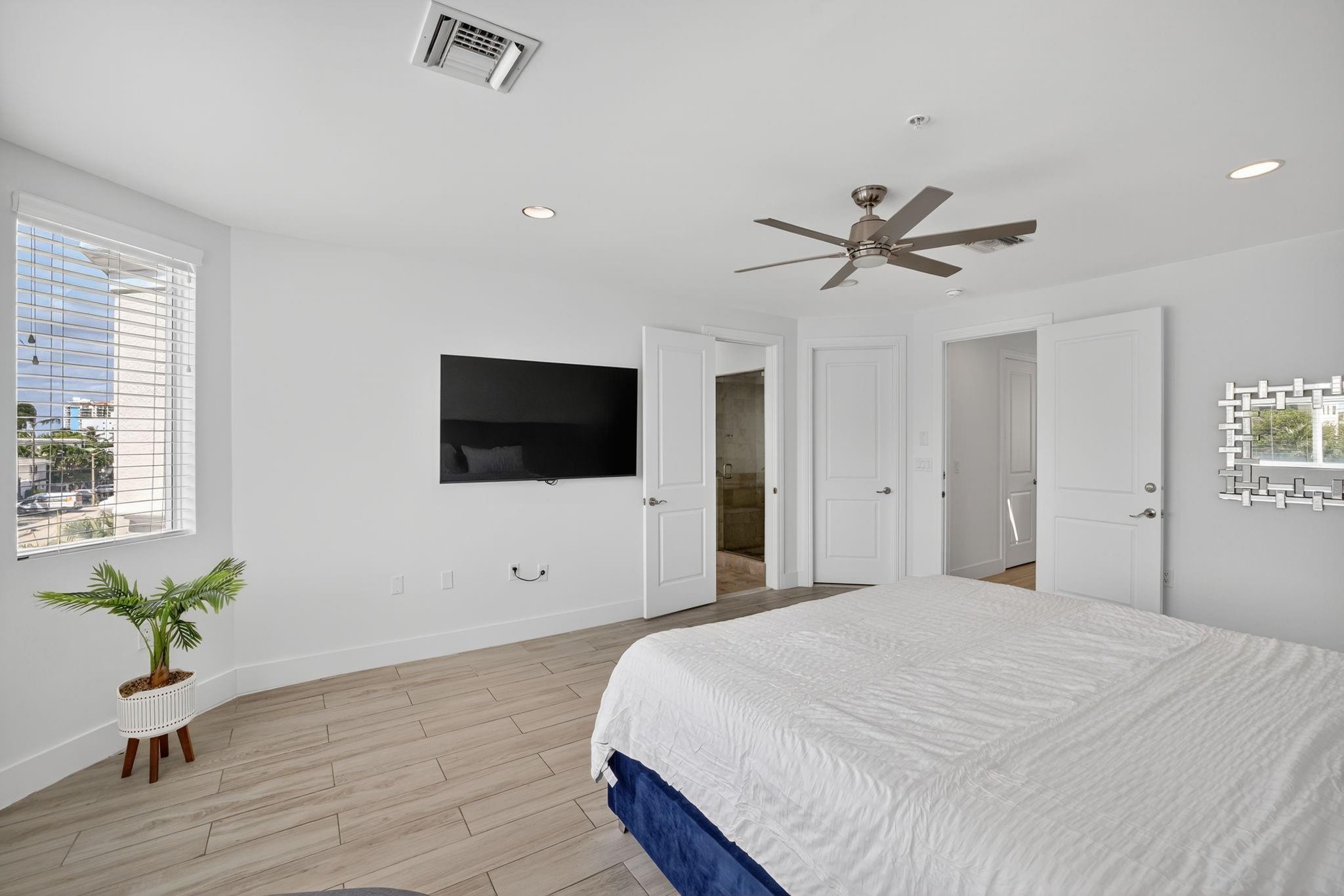 Marbella Townhomes - Residential