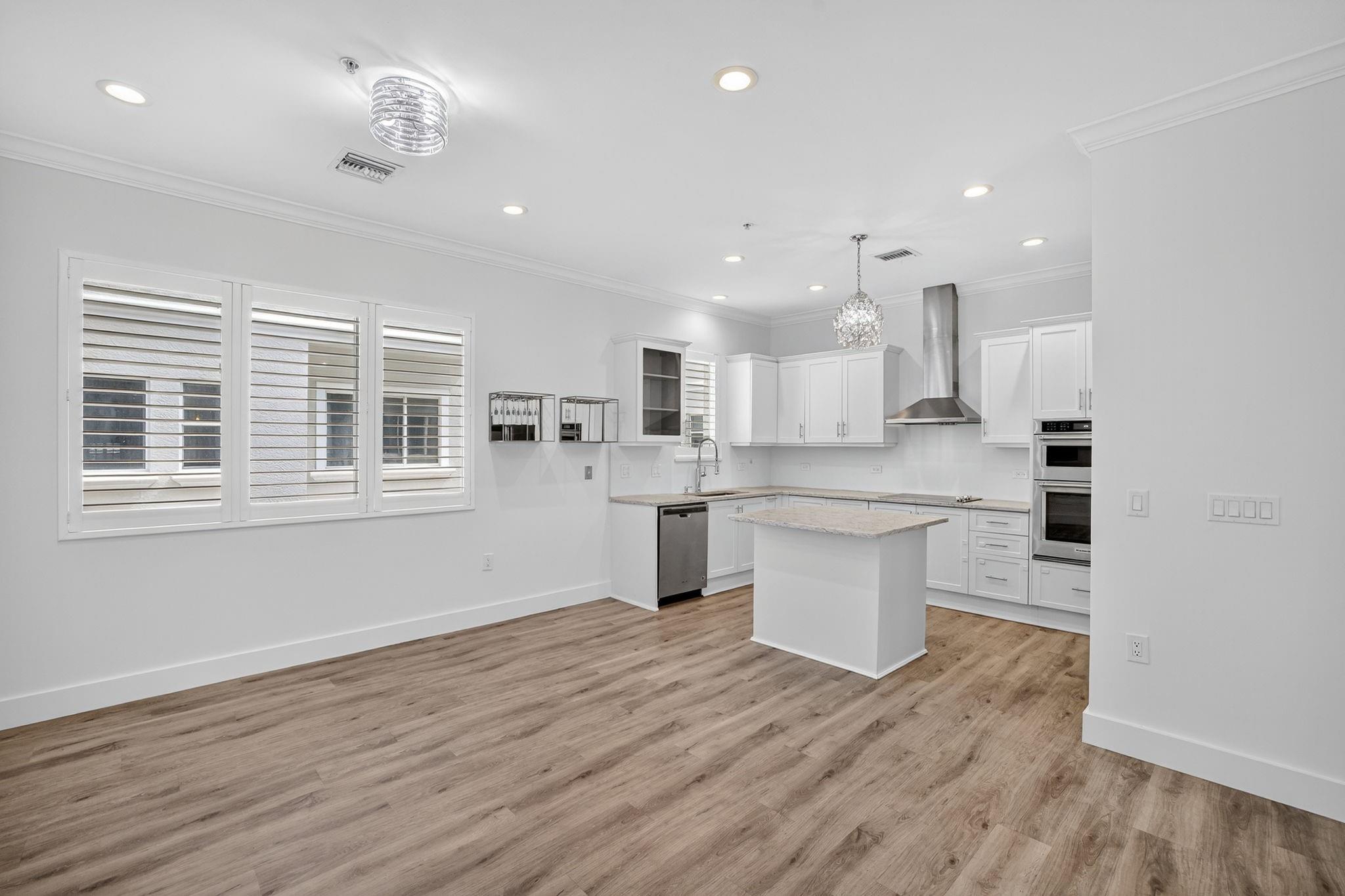 Marbella Townhomes - Residential