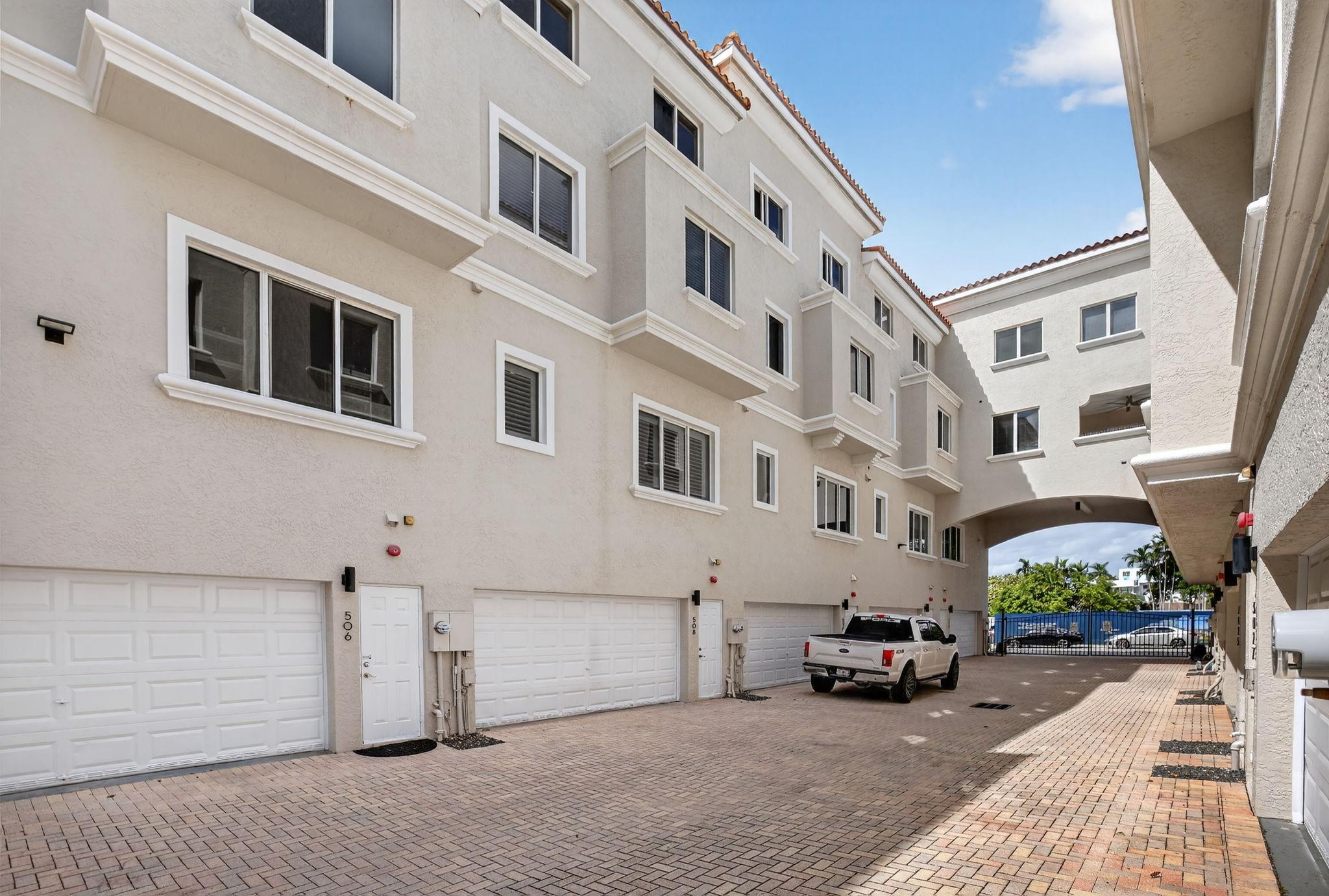 Marbella Townhomes - Residential