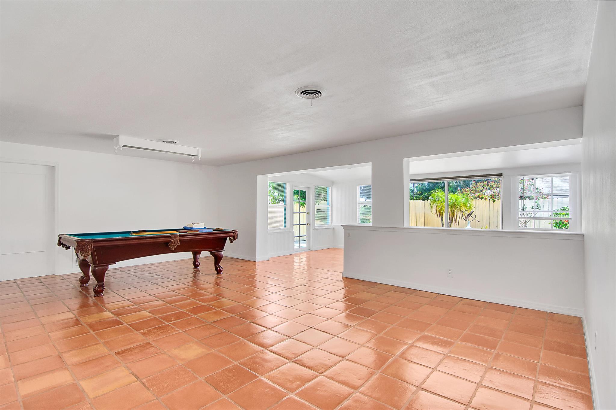 JUPITER IN THE PINES SEC - Residential