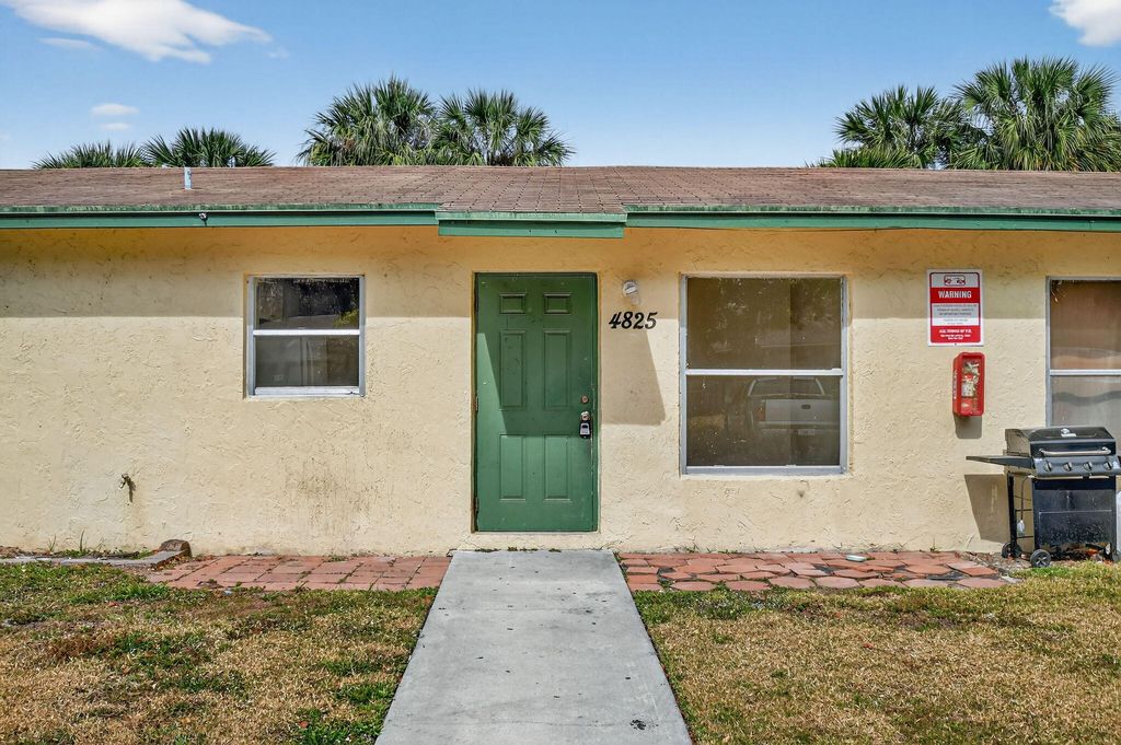 Photo of 4825 Serafica Drive, Lake Worth, FL 33461 (MLS # R11163476)