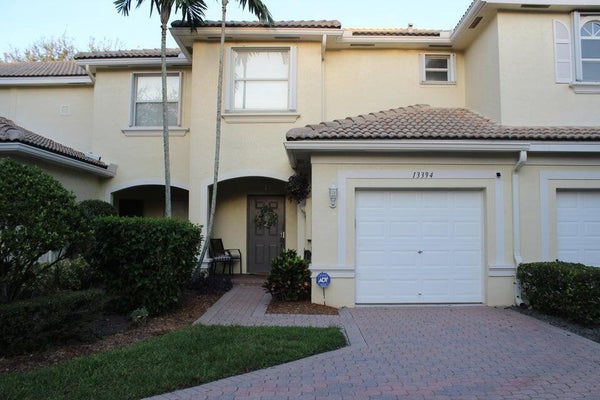 13394 GEORGIAN CT, WELLINGTON, FL 33414 - Image d7c98cc39cc3381b7fd96269e3f4c4df/3556008368