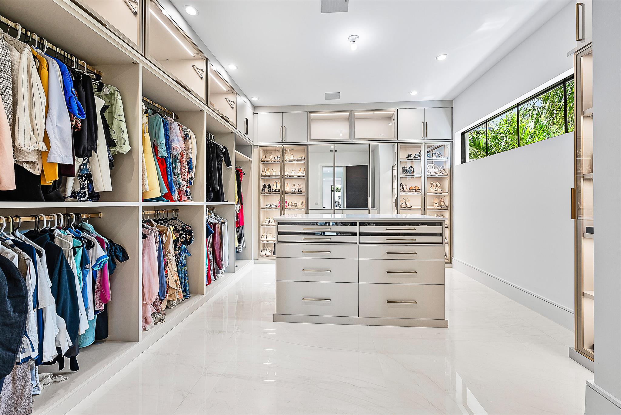 Admirals Cove - Residential