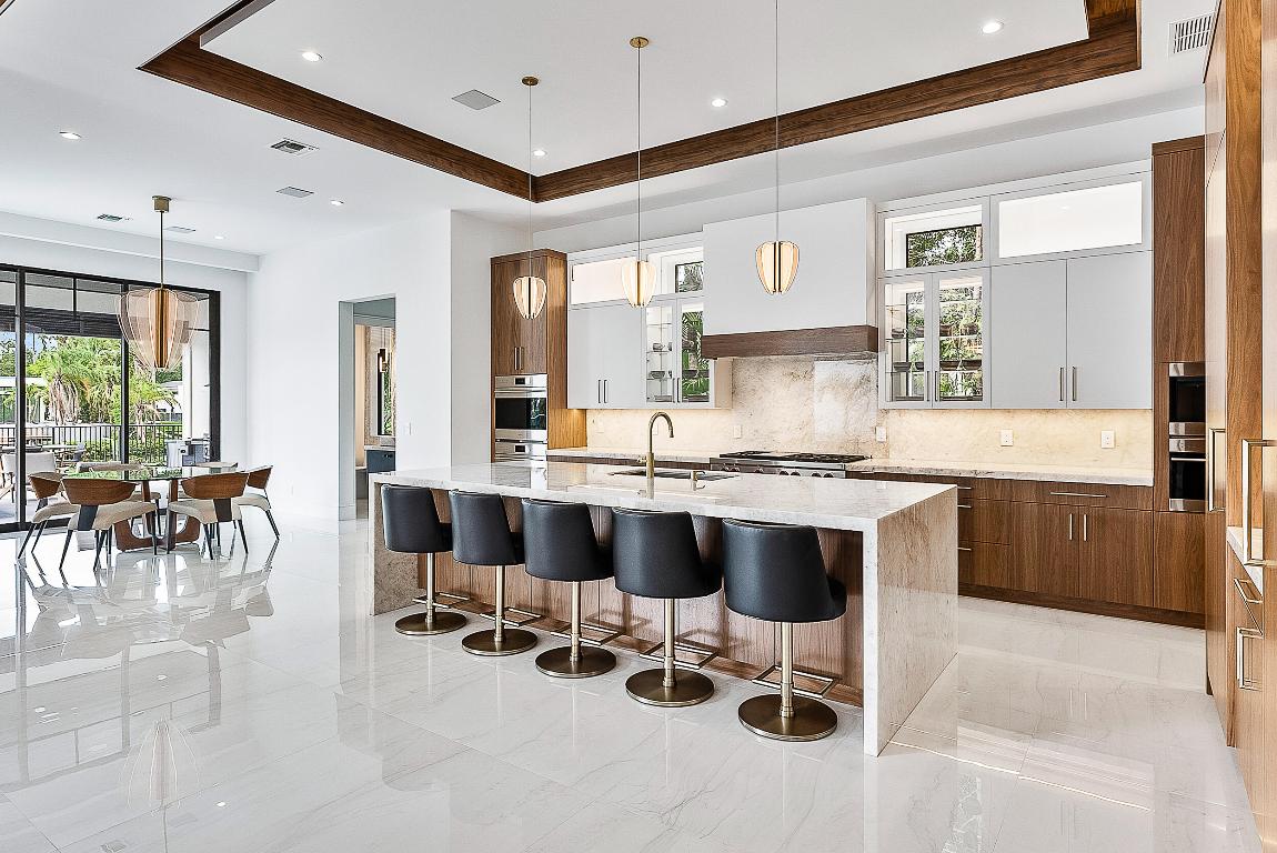 Admirals Cove - Residential