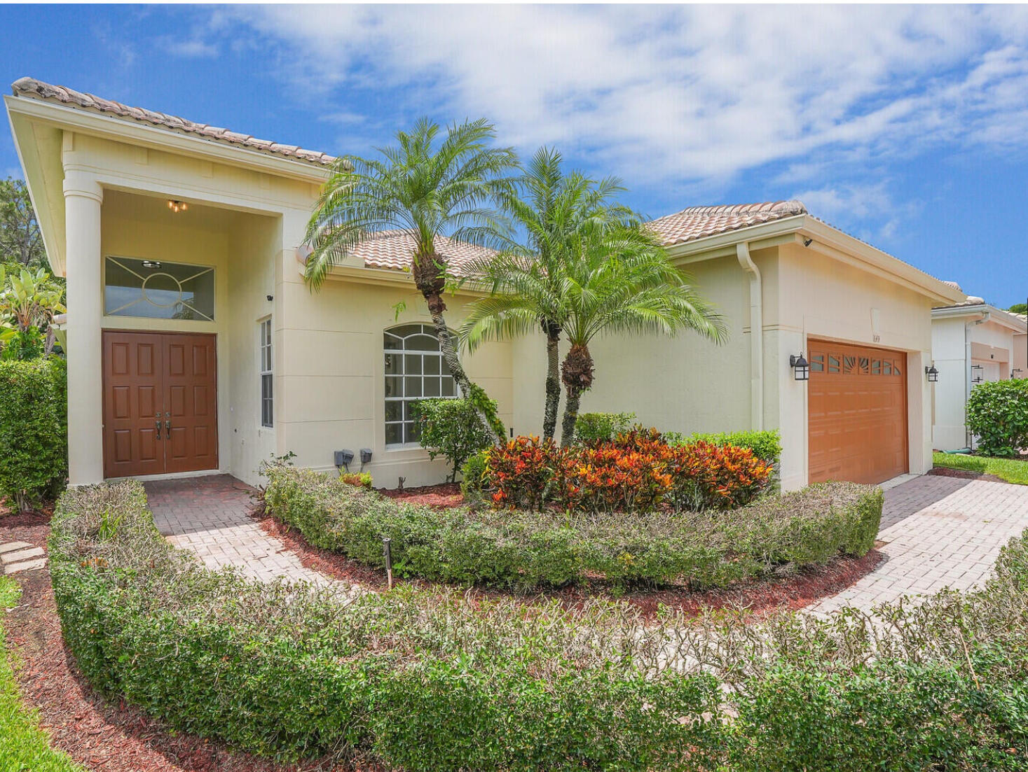 HIGHLAND GLEN - Residential Lease