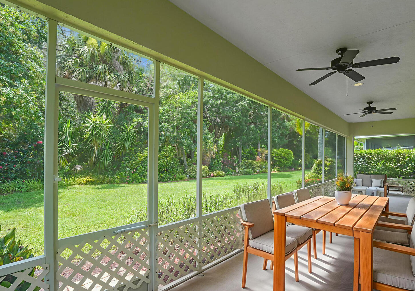 HIGHLAND GLEN - Residential Lease