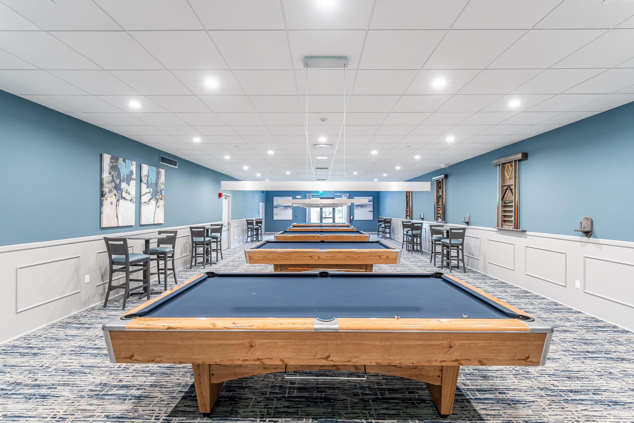 HUNTINGTON LAKES - Residential