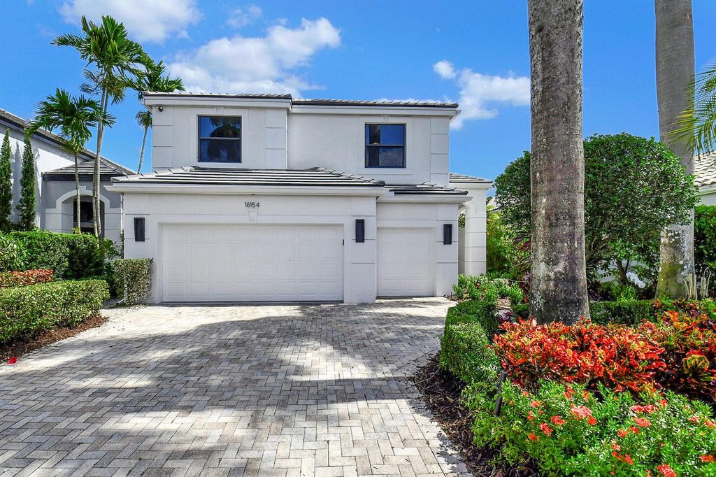 Photo of 16154 Villa Vizcaya Place, Delray Beach, FL 33446 (MLS # R10924602)