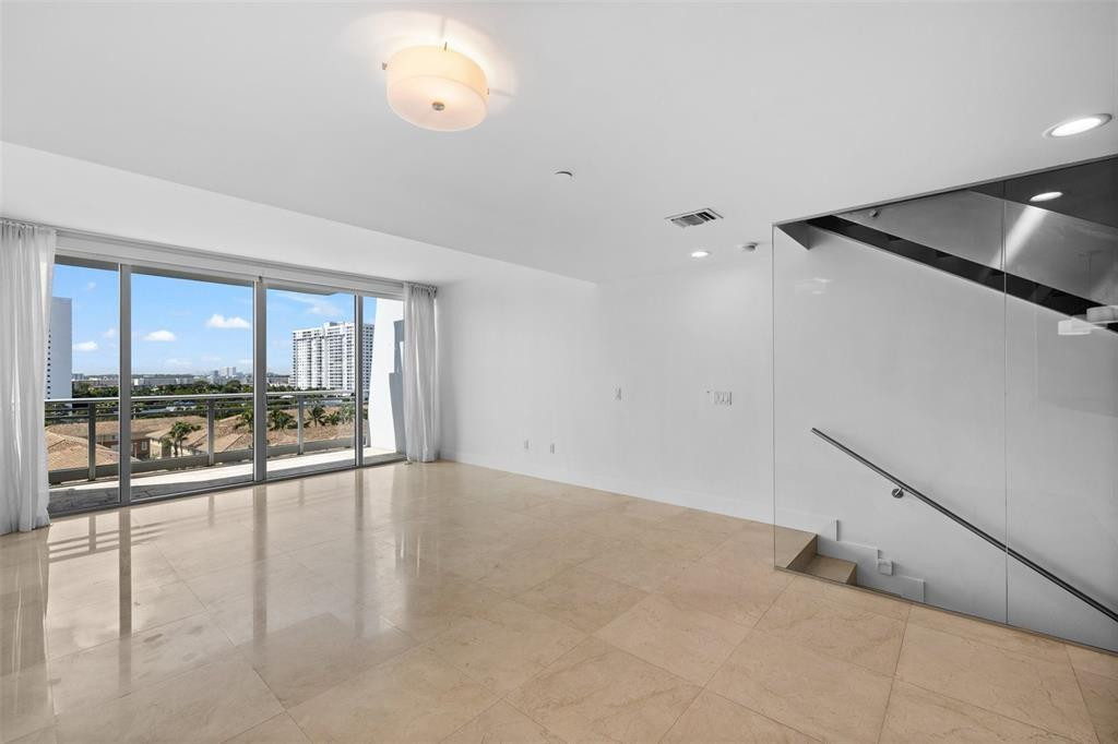 ARTECH - Residential Lease