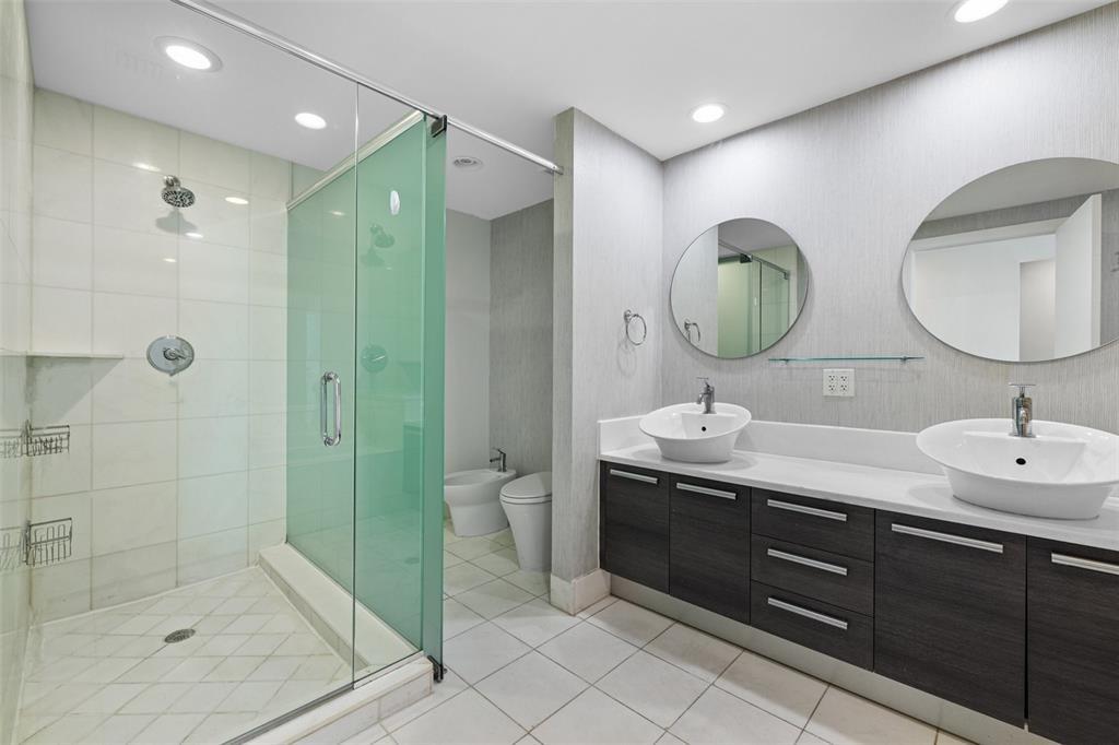 ARTECH - Residential Lease