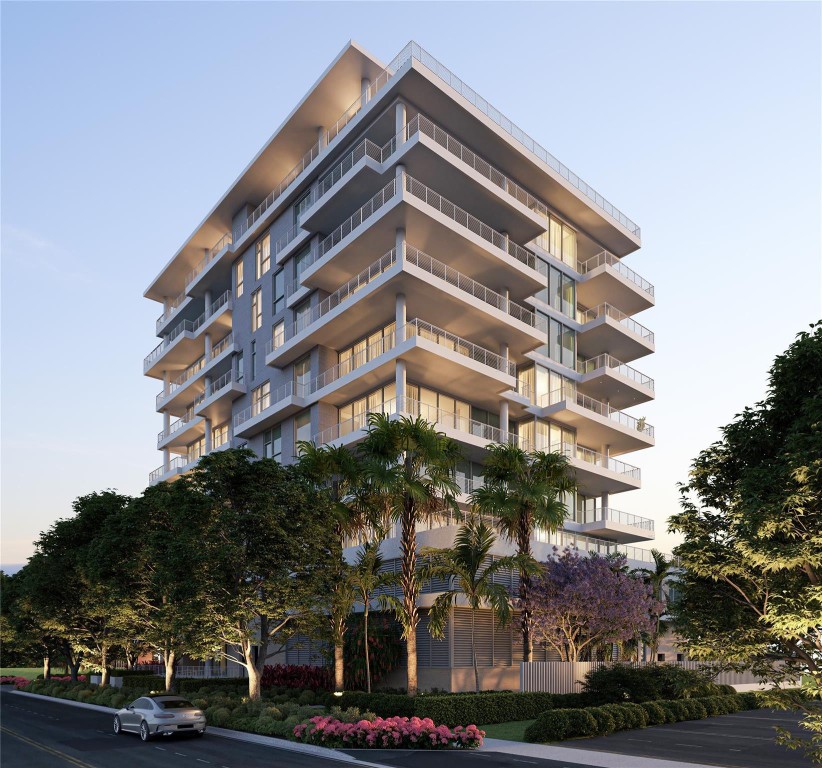 527 Orton Avenue 902B