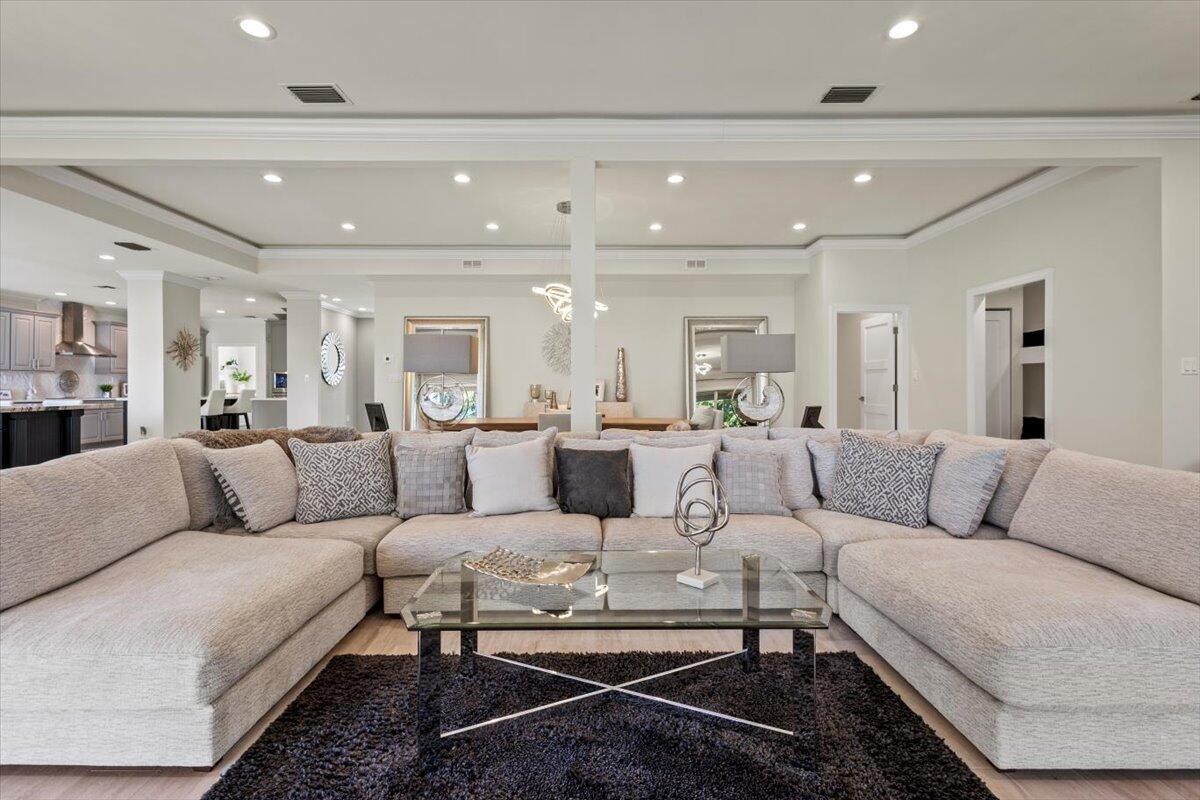 INLET HARBOR - Residential