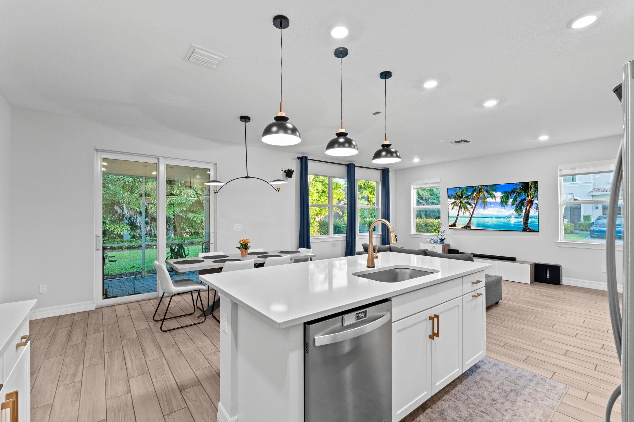 PARKVIEW AT HILLCREST - Residential