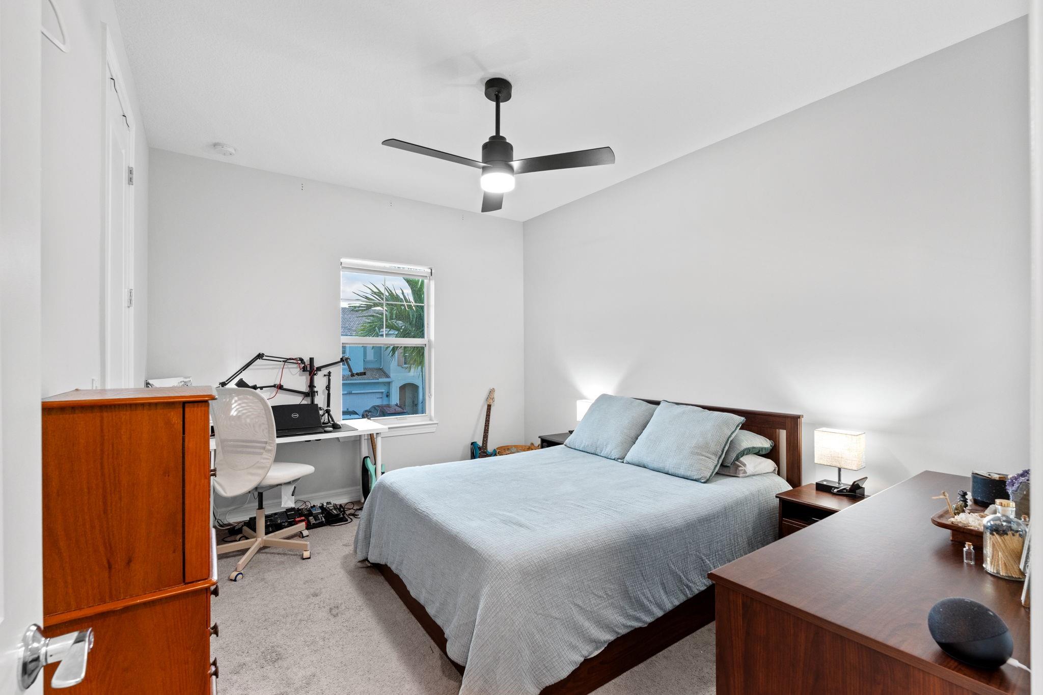 PARKVIEW AT HILLCREST - Residential