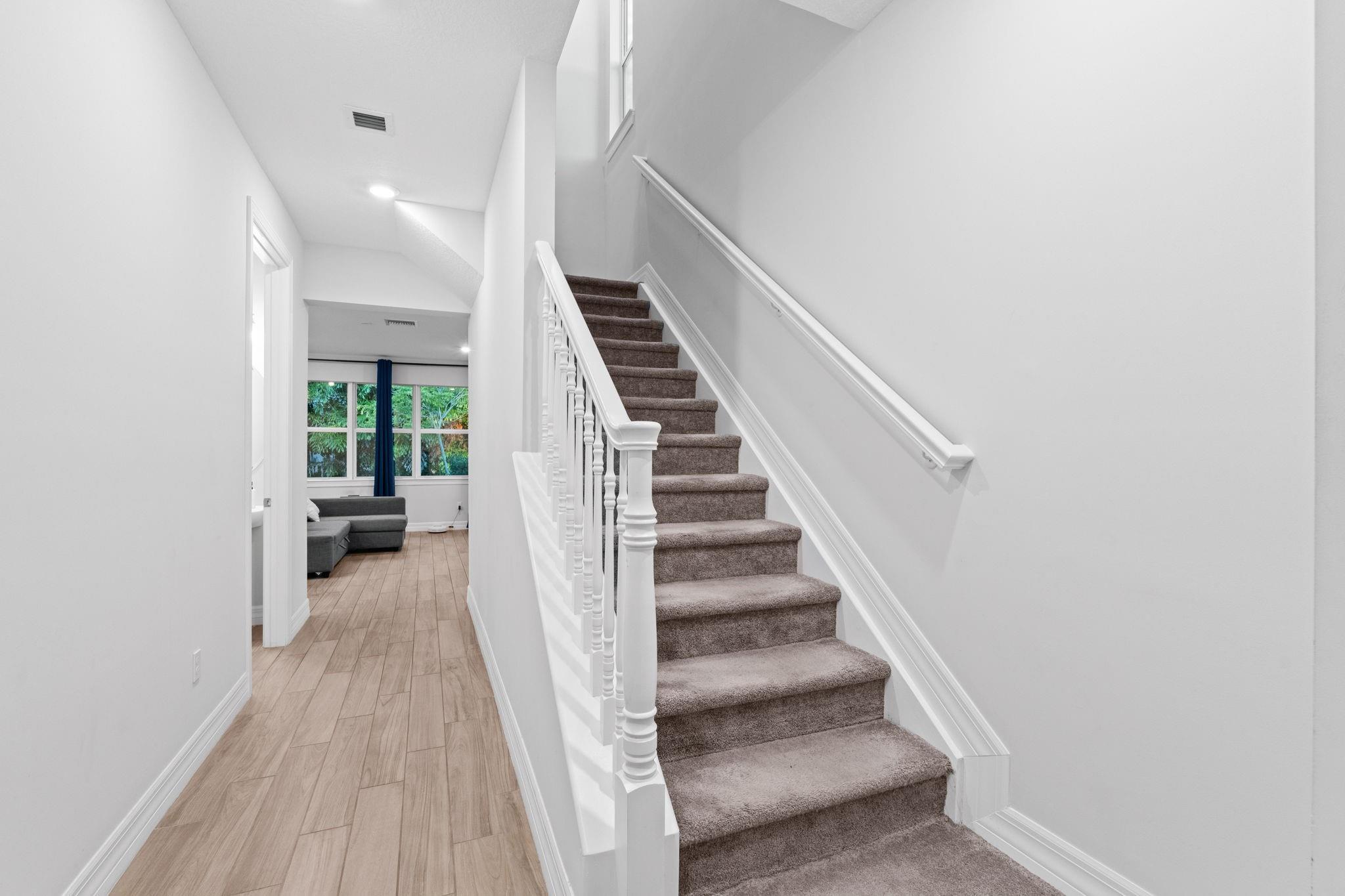 PARKVIEW AT HILLCREST - Residential