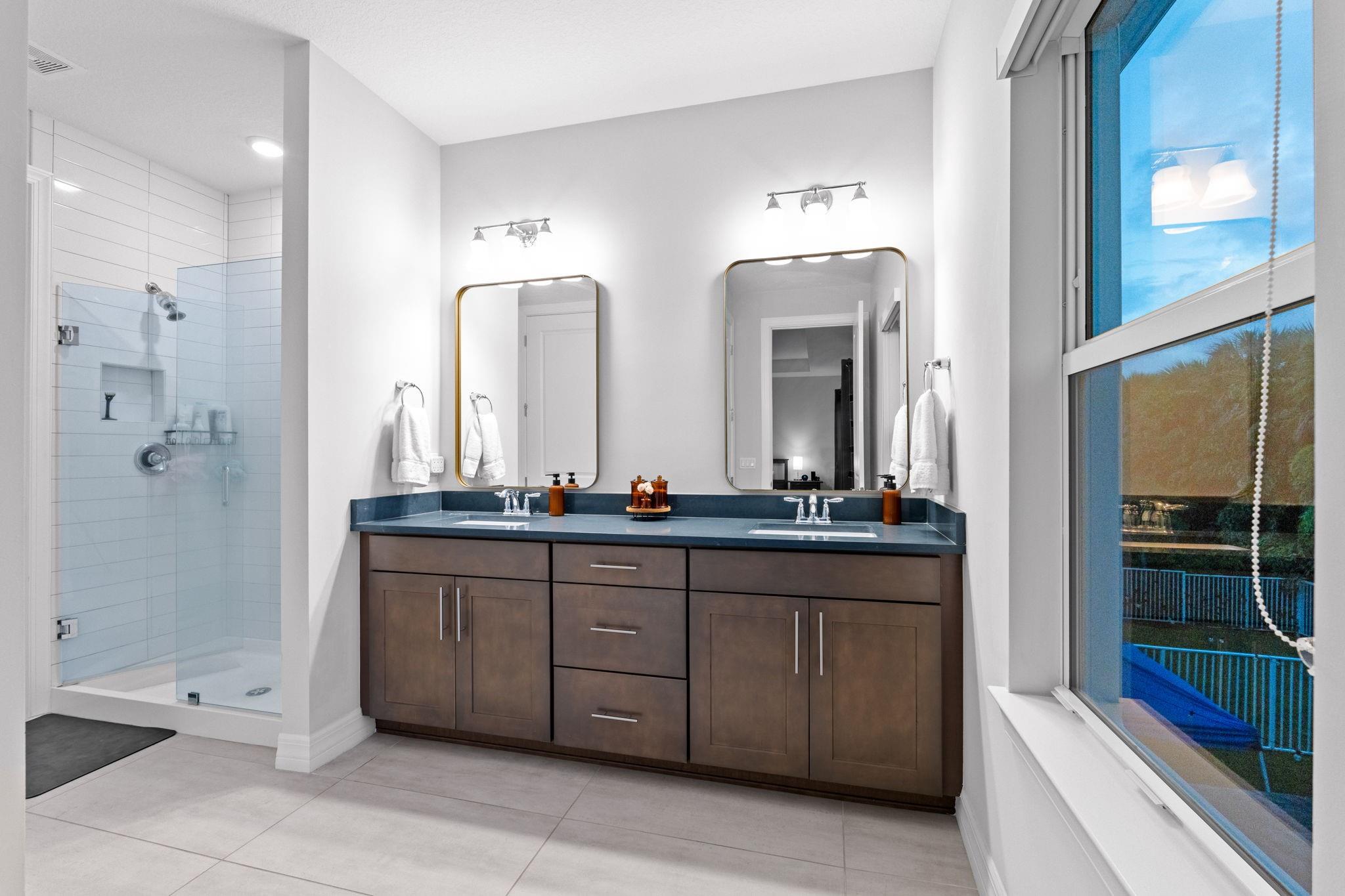 PARKVIEW AT HILLCREST - Residential