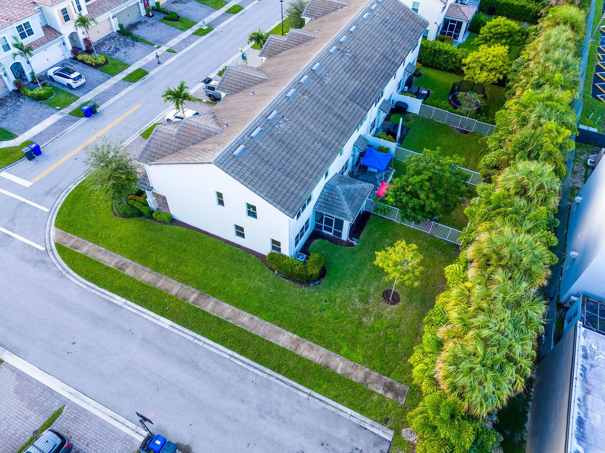 PARKVIEW AT HILLCREST - Residential