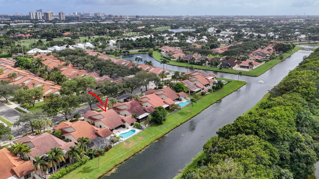 Photo of 2765 HAWTHORNE Lane, West Palm Beach, FL 33409 (MLS # B26093665)