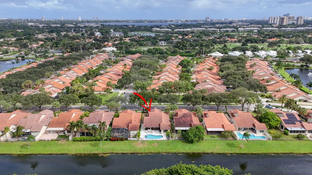 Photo of 2765 HAWTHORNE Lane, West Palm Beach, FL 33409 (MLS # B26093665)
