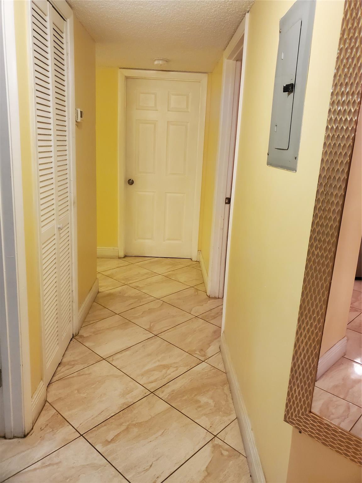 SABAL PALM - Residential