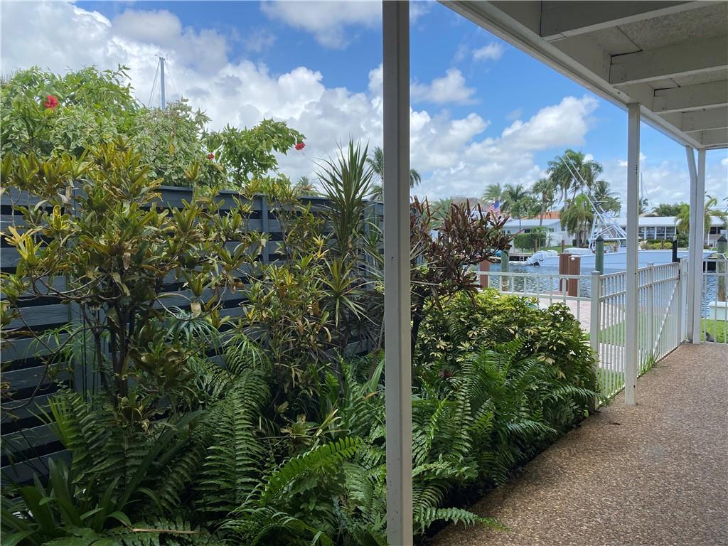 Island Club - Residential