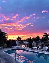 Island Club - Residential